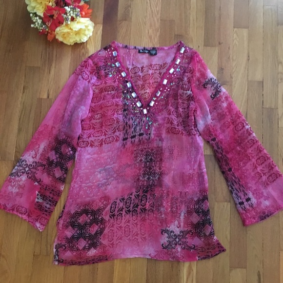 NWOT Tunic cover up 🤩 - Picture 5 of 8